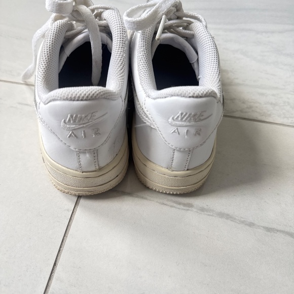 Air Force - Picture 2 of 3